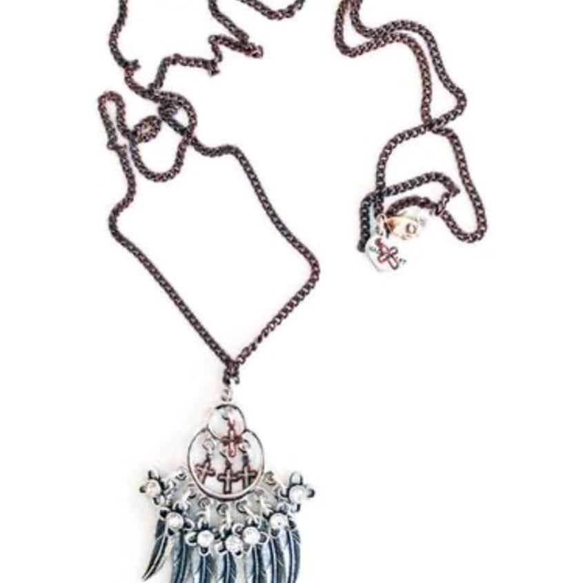 メイデンアートさんのインスタグラム写真 - (メイデンアートInstagram)「New on the Blog!♥️How to Wear Native Indian Inspired Jewelry.  . Want to know more? . Comment YES😘below and I will DM you the link to the article🥰 .  #fashionjewelry #jewelry #fashion #earrings #accessories #jewellery #instajewelry #style #handmadejewelry #jewelryaddict #necklace #jewelrygram #jewelrydesigner #handmade #jewelrydesign #jewels #silver #bracelet #gold #beautiful #bracelets #fashionista #finejewelry #love #trendy #fashionblogger #rings #jewelrylover #onlineshopping #bhfyp」9月15日 21時44分 - maidenart