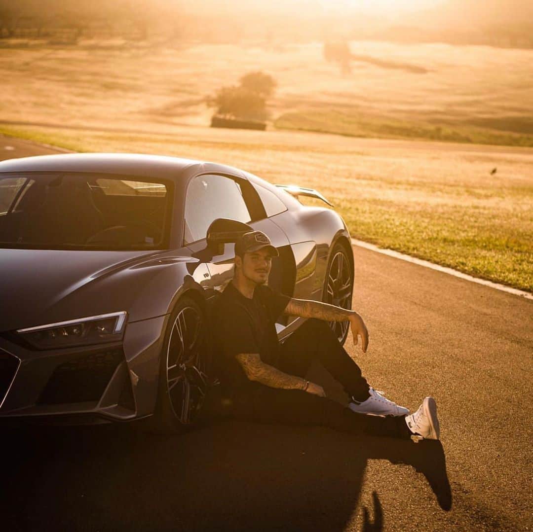 ガブリエル・メディーナのインスタグラム：「@audibr @audi」