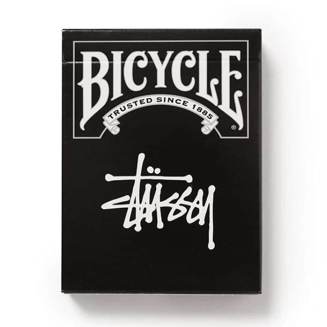 のインスタグラム：「#hypeAF: @stussy and @officialbicyclecards have put their own spin on the traditional 52-Card Deck. Printed on Bicycle brand cardstock in the USA, the deck features Stüssy’s hand style font and a logo focused black rear design. All cards come complete with an Air-Cushion Finish and packaged in a matching custom flip top box for $10 USD. Head over to Stüssy’s webstore to purchase one now.⁠⠀ Photo: Stüssy」
