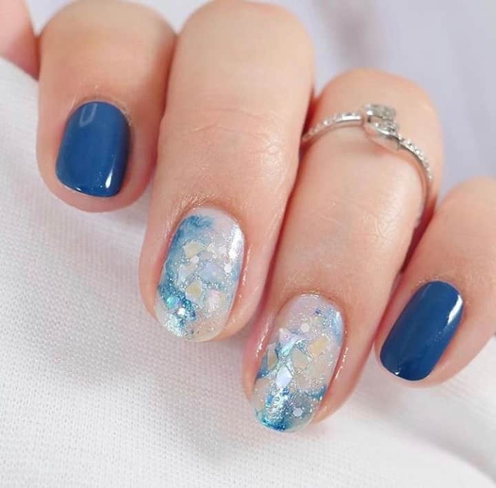 CosmoProf Beautyさんのインスタグラム写真 - (CosmoProf BeautyInstagram)「The most BLUEtiful nails by @chatter_nails⁣ 💙💅⁣ ⁣ Shades used: ⁣ 💙 OPI Muse of Milan Duomo Days, Isola Nights⁣ 💙 OPI Muse of Milan Nails the Runway⁣ 💙 OPI Muse of Milan This Color Hits All the High Notes⁣ ⁣ Find the NEW @opi_professionals Muse of Milan Collection through your salon consultant, online and at your local Cosmo Prof.  ⁣* #repost #cosmoprofbeauty #licensedtocreate⁣ #opi #opinails #opinailpolish #opipolish #bluenails #bluenails #fallnails #sparklynails #glitternail #glitternailsdesign #nailinspiration #nailinspo #handpaintednails #nailtrends #nailartideas #nailartdesigns」9月15日 23時00分 - cosmoprofbeauty