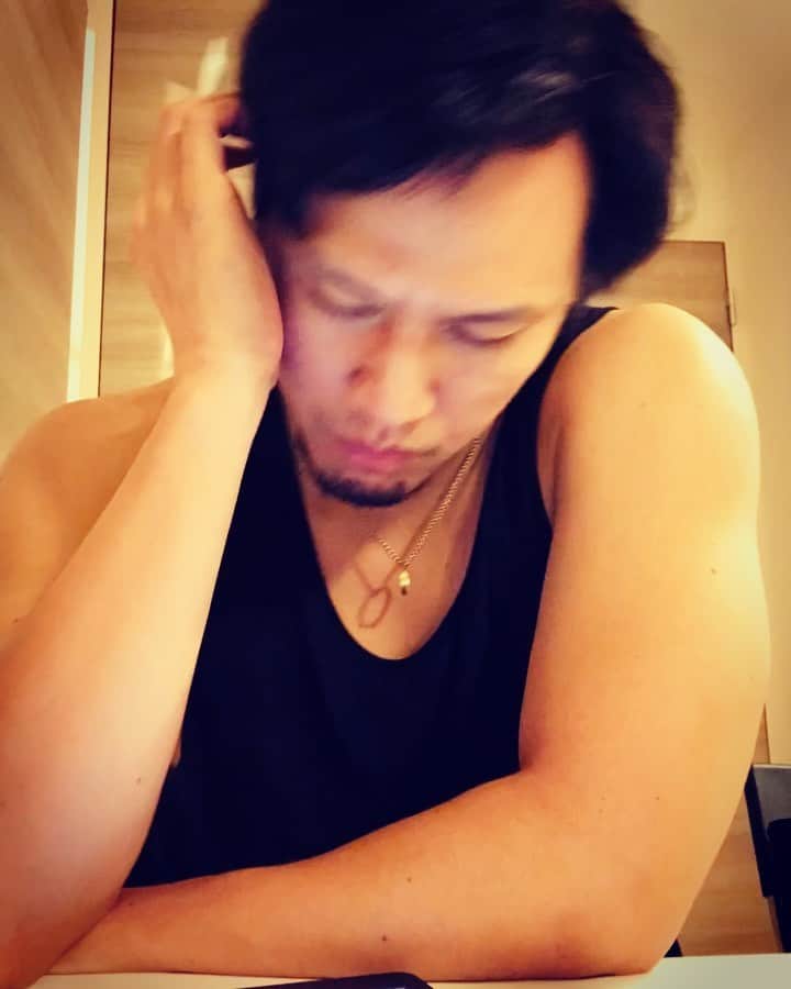 小柳心のインスタグラム：「ふりだしに戻る」