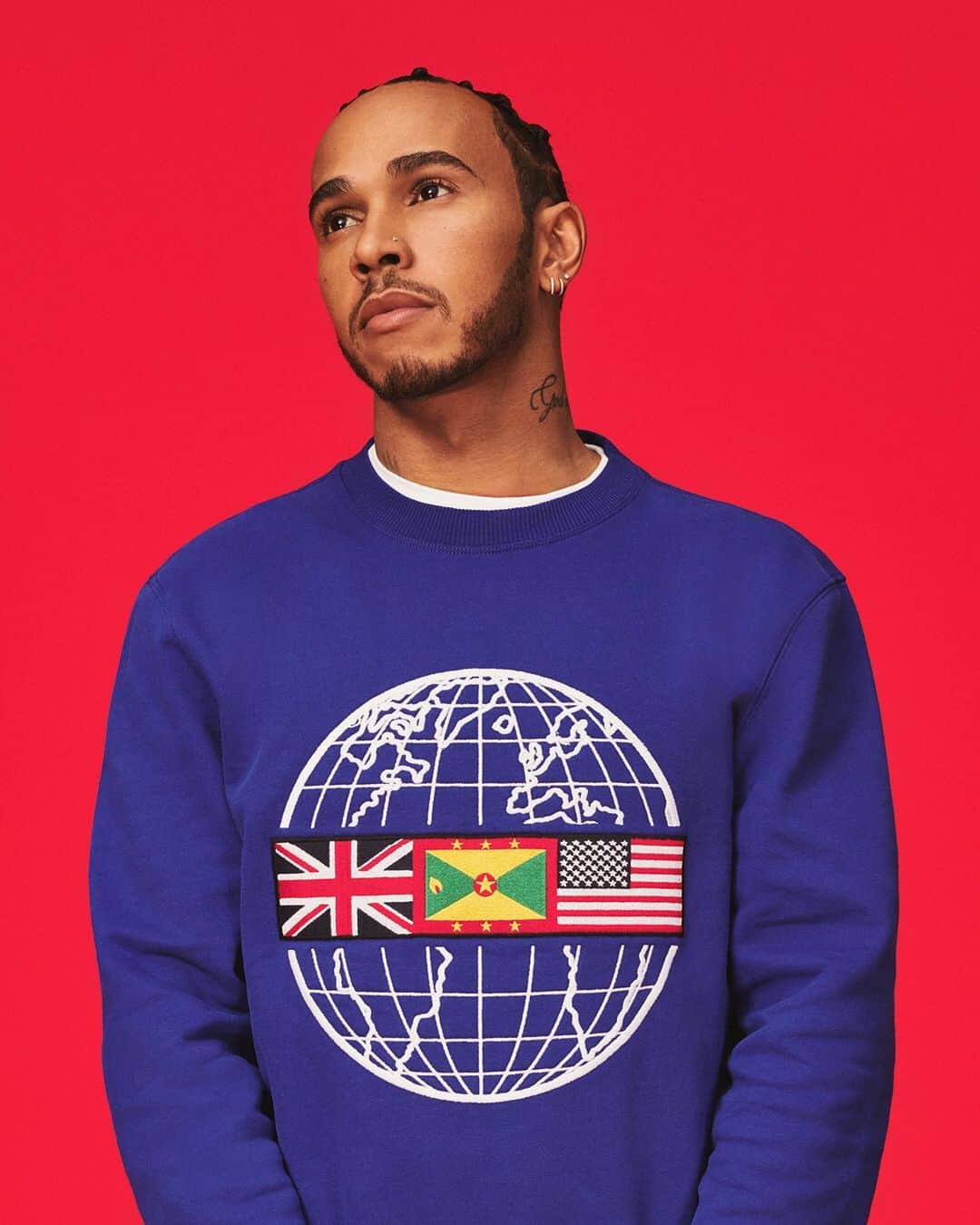 Tommy Hilfigerさんのインスタグラム写真 - (Tommy HilfigerInstagram)「It’s here! The fifth and new #TommyXLewis collection. Iconic style, bold design, and the most-sustainable collection to date. First drop available now 🔥 . @LewisHamilton」9月15日 23時00分 - tommyhilfiger