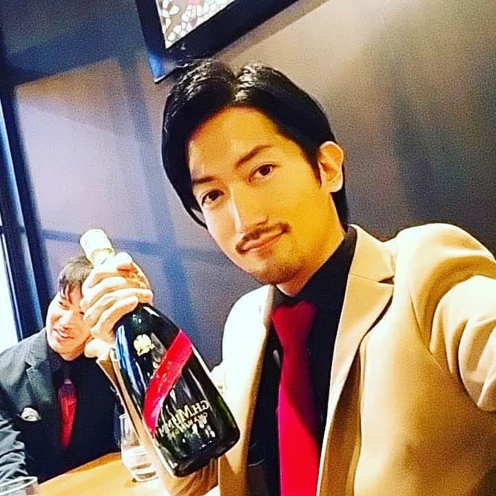 矢口恭平さんのインスタグラム写真 - (矢口恭平Instagram)「Would you like to drink with me?」9月15日 23時20分 - kyohei_yaguchi