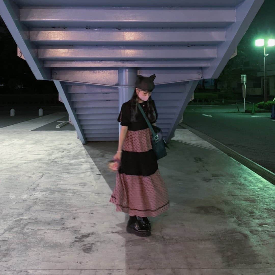 のインスタグラム：「誕生日はこれ着るって決めてた 🎀🖤」