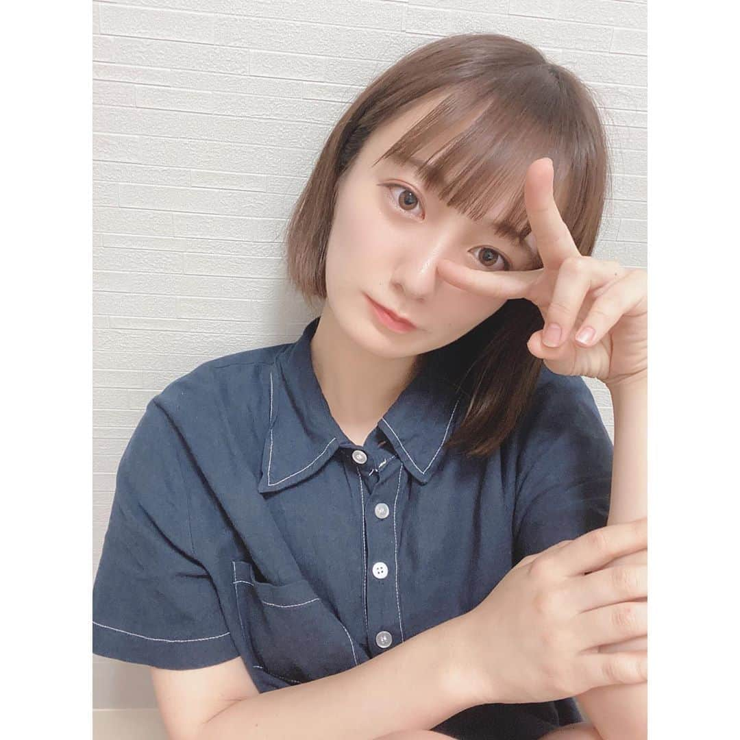 近藤真琴さんのインスタグラム写真 - (近藤真琴Instagram)「・ ぴーす✌️ ・ ・ #久しぶりに友達と会った #友達私の顔が好きらしい #沸いた #3150 #ぴーす  #dela #近藤真琴 #instagood #instalike」9月15日 23時47分 - onakasuitamakochan