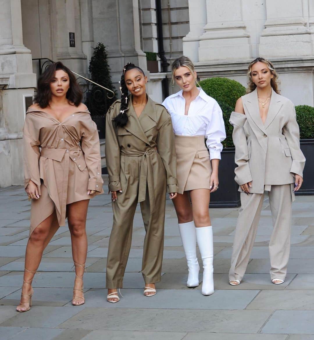 Just Jaredさんのインスタグラム写真 - (Just JaredInstagram)「@littlemix arrive for a performance for @bbcradio1’s #LiveLounge, where something unexpected happened that caused fans to worry. Tap this picture in the LINK IN BIO to find out more...  #JesyNelson #LeighAnnePinnock #PerrieEdwards  #JadeThirlwall #LittleMix Photo: Backgrid」9月16日 2時19分 - justjared