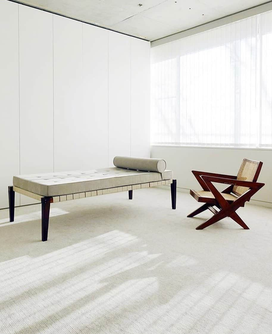 OFF-WHITE C/O VIRGIL ABLOHさんのインスタグラム写真 - (OFF-WHITE C/O VIRGIL ABLOHInstagram)「[premise image] pierre jeanneret﻿, demountable bed, model no.PJ-LA-05-A ~ 1955 - 1956﻿ via @sign_tokyo」9月16日 2時50分 - off____white