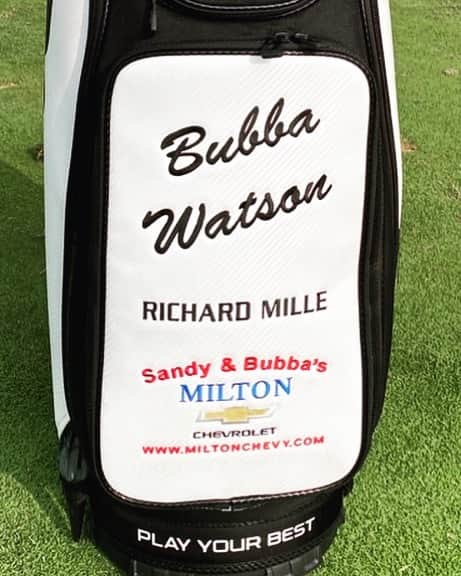 バッバ・ワトソンのインスタグラム：「New logo on the bag!! @sandybubbasmiltonchevrolet  #DontForgetAboutMilton」