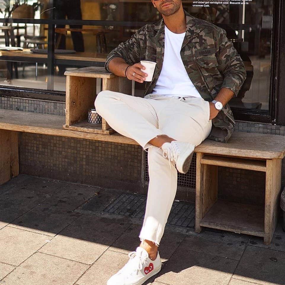 Men Withさんのインスタグラム写真 - (Men WithInstagram)「Rate this outfit 1-10 😍👌🏽 #menwithstreetstyle  - 📸 @kosta_williams」9月16日 3時00分 - menwithstreetstyle