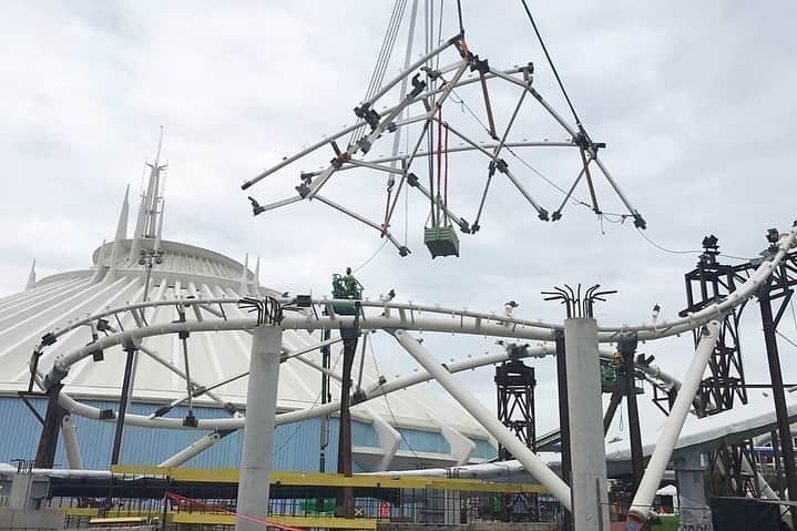 Walt Disney Worldさんのインスタグラム写真 - (Walt Disney WorldInstagram)「Repost from @thezachriddley: “I’m excited to share these images of the very first canopy piece being installed at TRON Lightcycle / Run in #MagicKingdom this morning! This is one of nearly 40 pieces that will create a dramatic “curved wave” canopy, known as the Upload Conduit, which will flow organically over Guests as they race underneath on their Lightcycles. I’m proud of all the work our Imagineers have put into this #WaltDisneyWorld attraction so far, and the exciting work ahead to bring the Grid to life in Tomorrowland! Continue to follow us here for more progress. #Imagineering」9月16日 3時12分 - waltdisneyworld