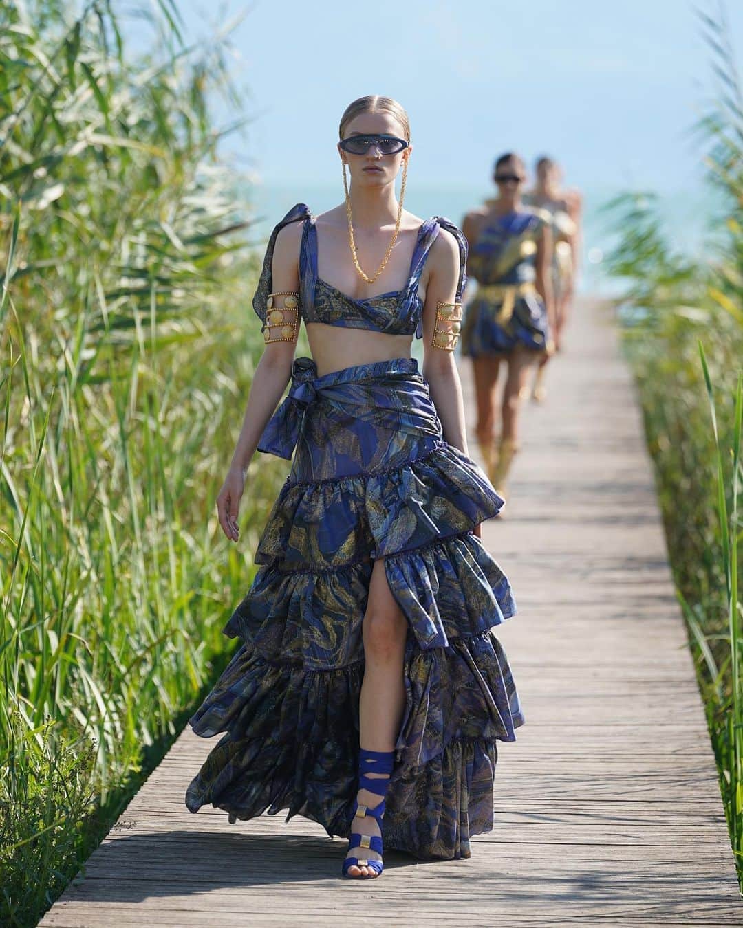のインスタグラム：「On that Caribbean vibe with this look from @raisavanessa's new collection, releasing digitally for #NYFW September 2020. Stream the presentation now on nyfw.com」