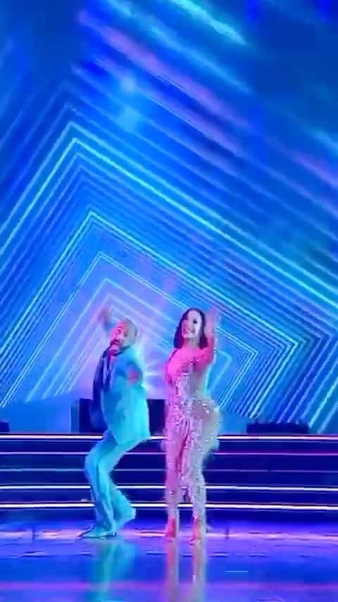 A.J.のインスタグラム：「Well that was a blast!! I’m blinded by the #DWTS lights and I can’t wait to do it again next week. @cherylburke and I are back at it this week getting ready for next TUESDAY’s show, which is the first week of fan voting!!!! Thank you so much for the support, #TeamPrettyMessedUp is feeling the love!! Link in stories for full video! @dancingabc」