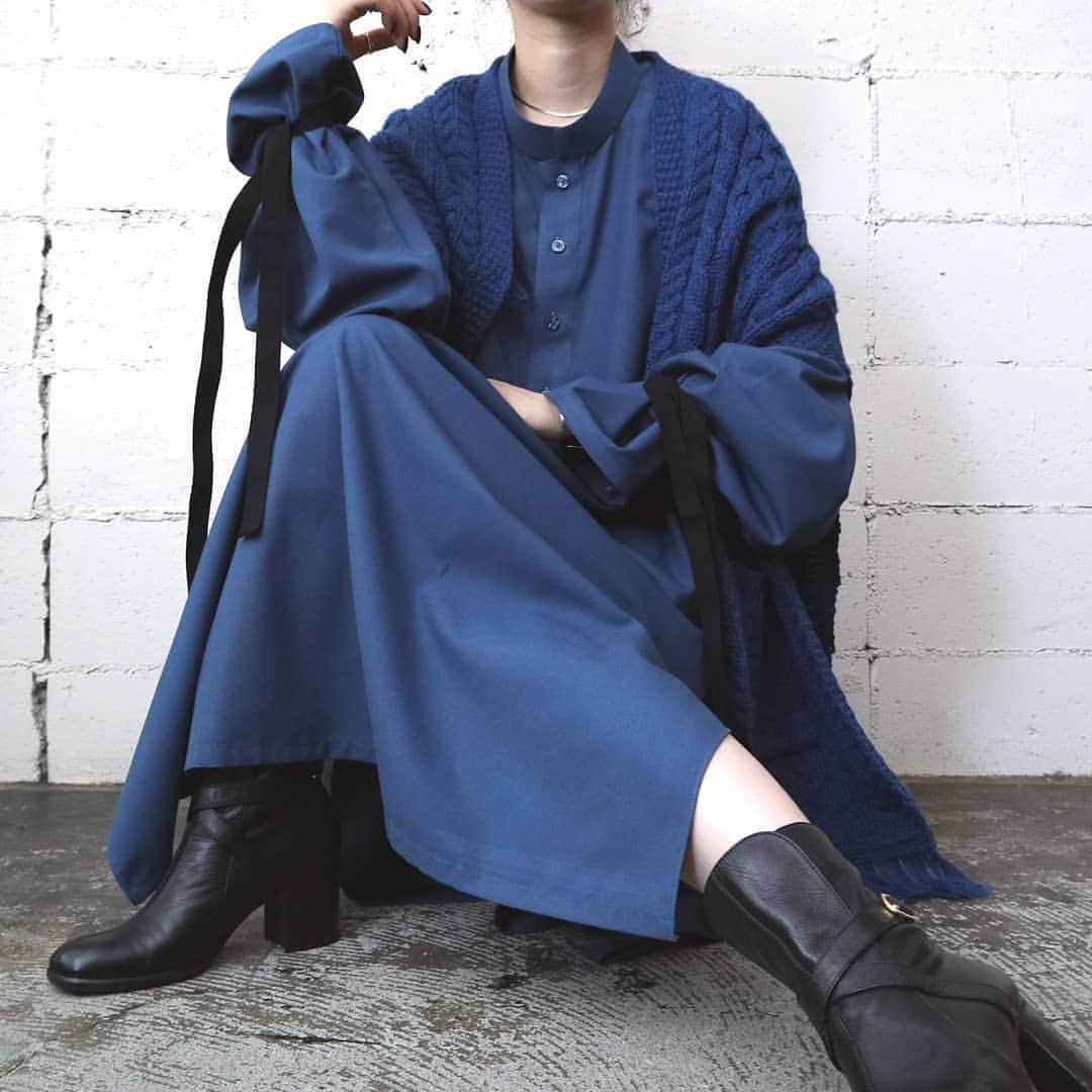 吉祥寺 古着屋 Orfeoのインスタグラム：「2020/9/16  #orfeo #kichijoji #tokyo #vintage #used #fashion #coordinate #outfit  お問い合わせはインスタグラムのプロフィール掲載のメールアドレスにお願いいたします。コメント、DMでのお問い合わせは受け付けておりませんのでご了承ください。 ONLINE SHOPの商品も店頭にてご購入頂けます。気になる商品がございましたらスタッフにお声掛けください。  新型コロナウィルス感染拡大防止策を徹底した上で営業をしております。マスクの着用、入店時にアルコールでの消毒をお願いいたします。」