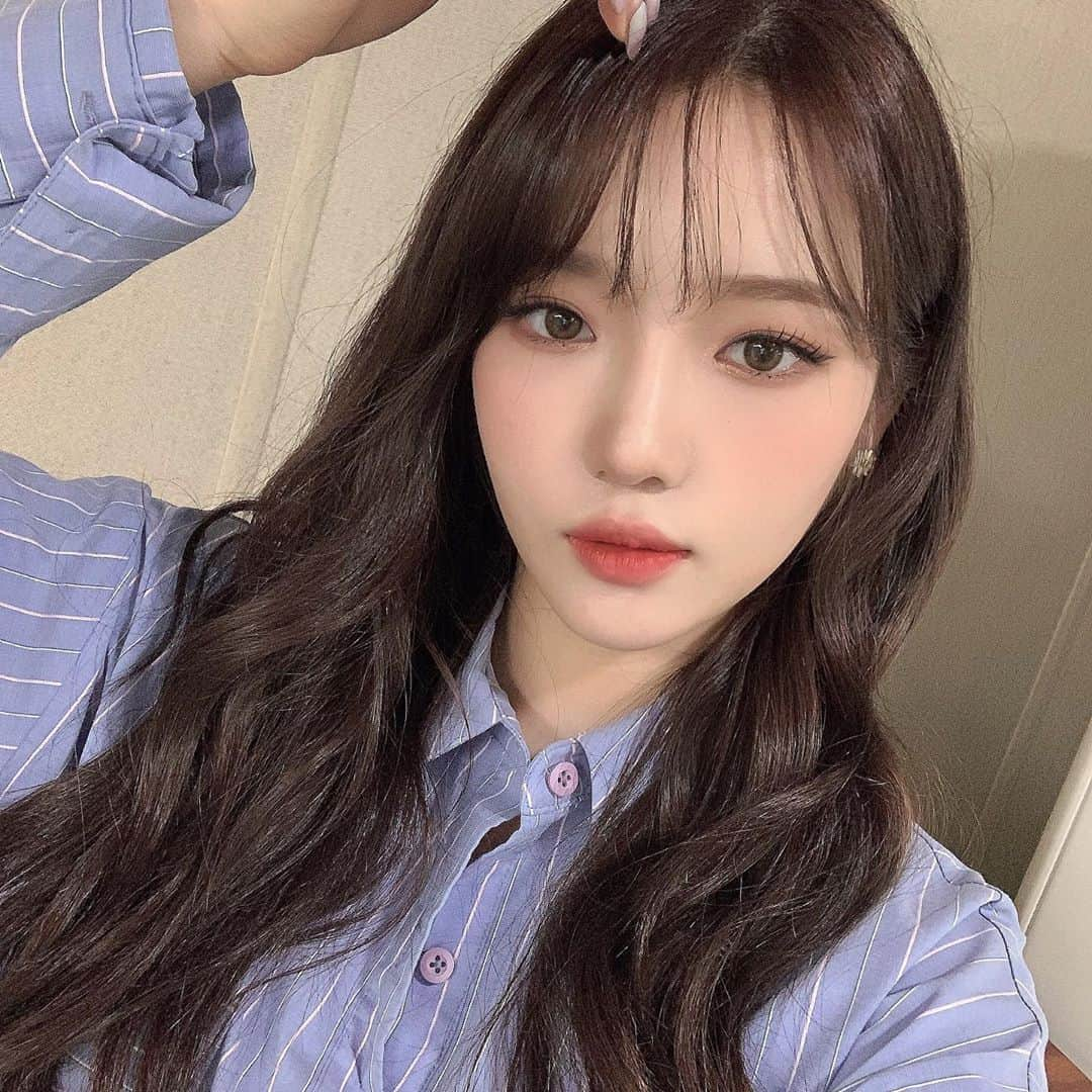 Mnetさんのインスタグラム写真 - (MnetInstagram)「⠀ 6pm My Little Society🎉 ⠀ #지선」9月16日 14時59分 - officialfromis_9