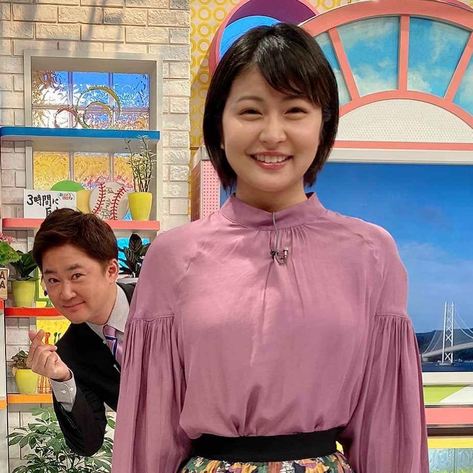 のインスタグラム：「川添さん、10月からおは朝一部の司会、がんばって‼️ おは朝はじまるよー！ #縦ソーシャルディスタンス #川添佳穂  #おは朝 #おはよう朝日です #この後6時45分から  #山岸久朗 #山岸弁護士」
