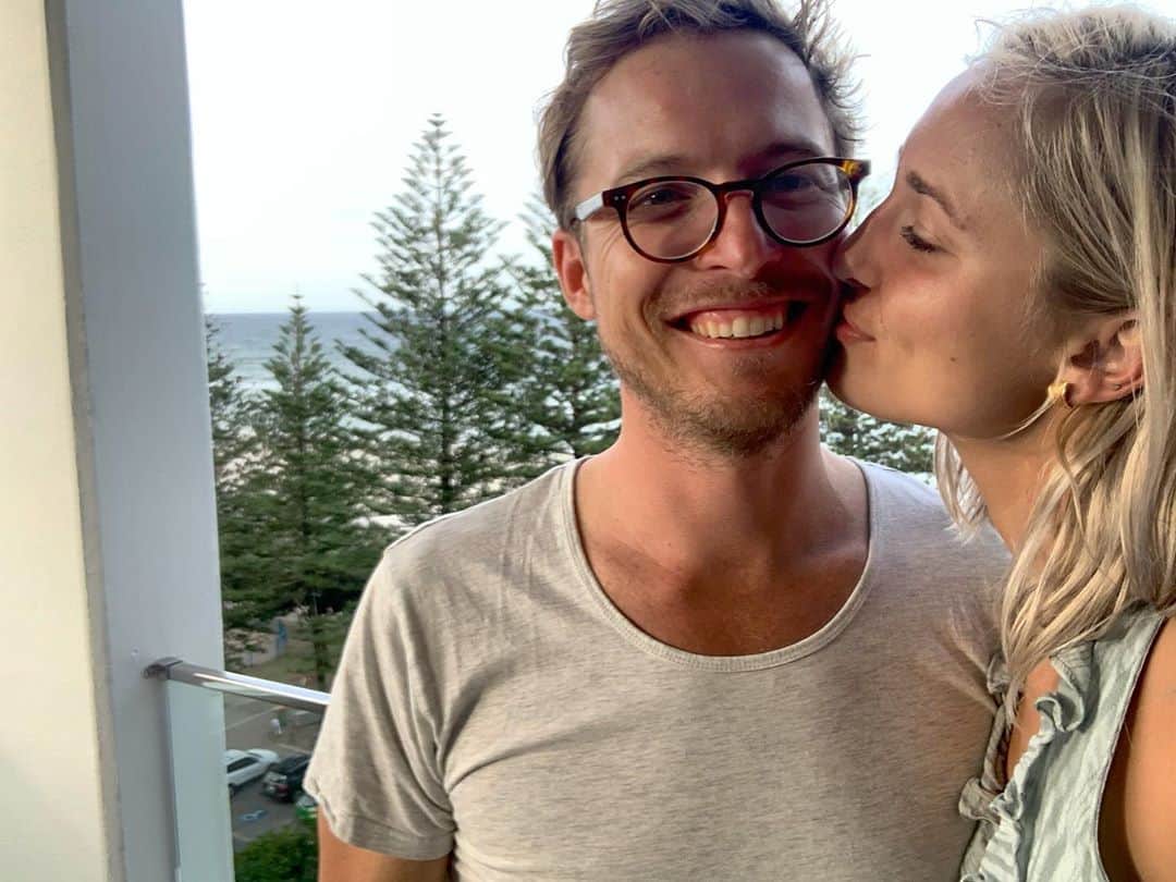 マデリン・グローヴスのインスタグラム：「❤️❤️❤️Mi Amore」