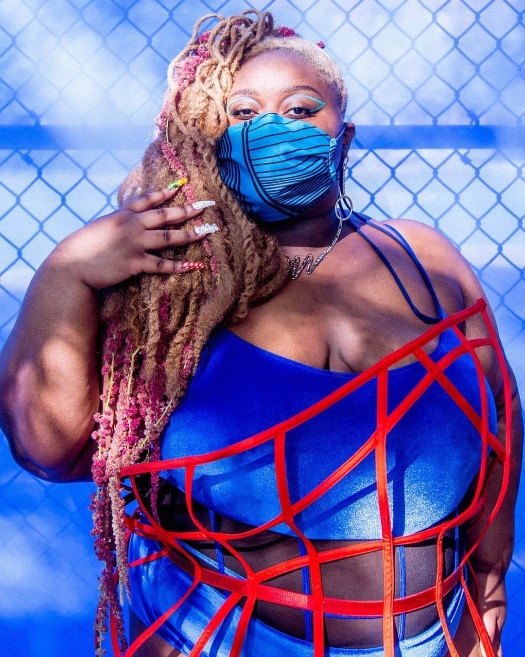 Fashion Weekのインスタグラム：「Royal (blue) queen 💙 Check out @chromat's latest collection at #NYFW September 2020, streaming now on nyfw.com」