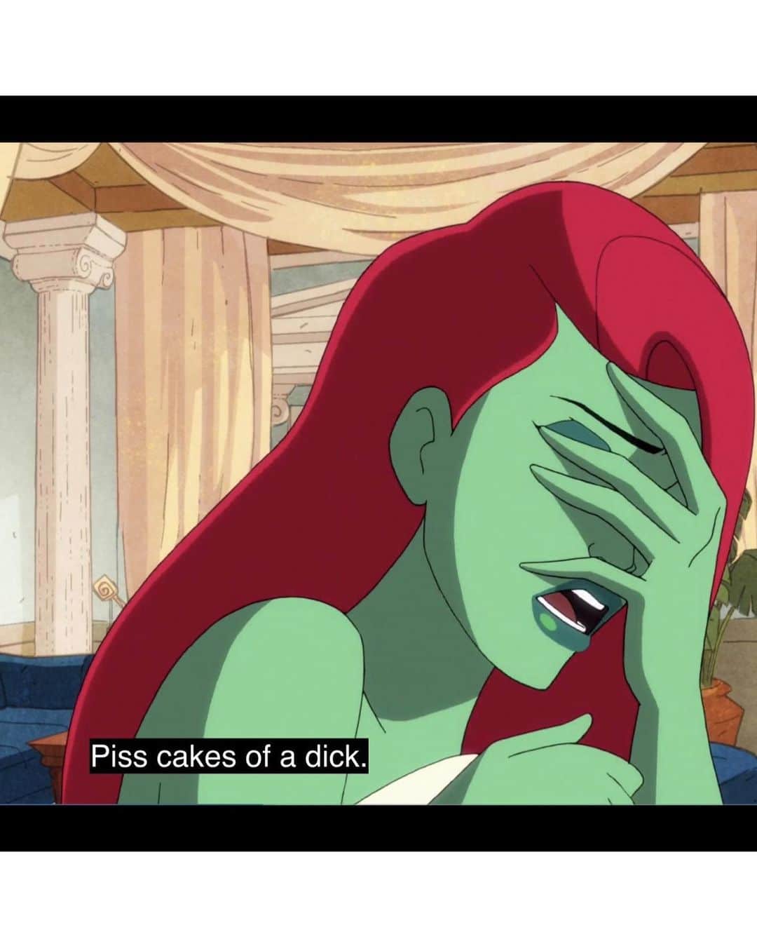 レイク・ベルのインスタグラム：「I wrote this line. My mom is very proud of me. @dcharleyquinn is on @thedcuniverse right now. @hbomax」