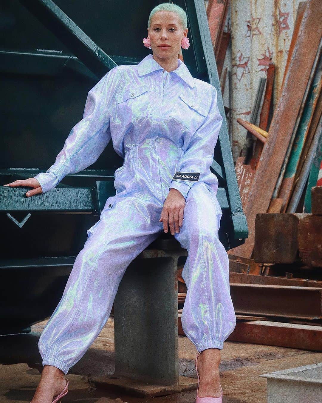 Fashion Weekのインスタグラム：「High shine from @claudialiofficial ✨ Swipe to see more from the Spring 2021 lookbook. #NYFW」