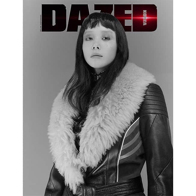 チョン・ドヨンさんのインスタグラム写真 - (チョン・ドヨンInstagram)「DAZED 10월호의 도연님💥💥 데이즈드는 작년 화보도 넘 새로워서 재밌게 봤었는데! 이번 화보는 더 파격적인 것 같아 또 기대가 됩니당ㅎㅎ이번엔 표지 선택 가능하니 함께 예약구매해요😎😎 . . #전도연 #데이즈드 #데이즈드코리아 #화보_도연📸 #Jeondoyeon #dazed #dazedkorea」9月16日 7時44分 - doyeonnne