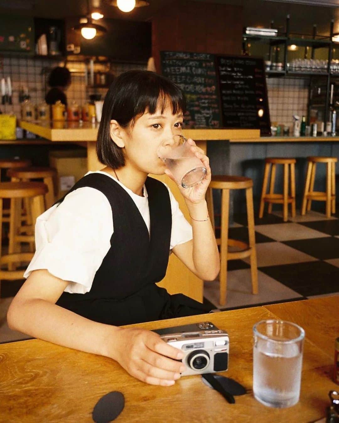 のインスタグラム：「私、彼女のお顔がとにかく好き。 もちろん、性格や生き方も尊敬してるんだけど。 @yoko.kusano  #minoltatc1」