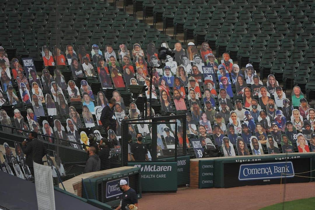 デトロイト・タイガースさんのインスタグラム写真 - (デトロイト・タイガースInstagram)「Spotted at Comerica Park. 👀」9月16日 9時40分 - tigers