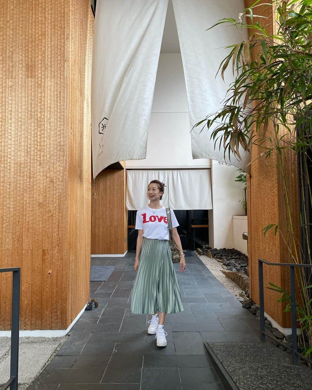 石井亜美のグルメインスタ