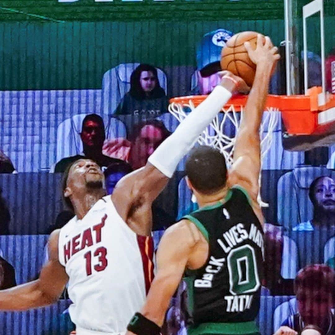 Miami HEATさんのインスタグラム写真 - (Miami HEATInstagram)「This is how we prefer our game winners go. #HEATCulture 💥🖐🏾」9月16日 11時03分 - miamiheat