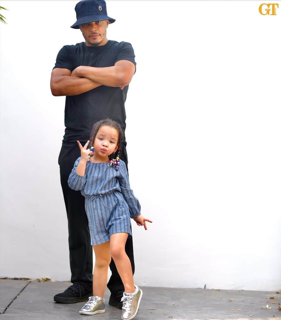 T.I.さんのインスタグラム写真 - (T.I.Instagram)「Her strength & My weakness  👑🥰✊🏽 #DaddyBaby」9月16日 12時05分 - tip