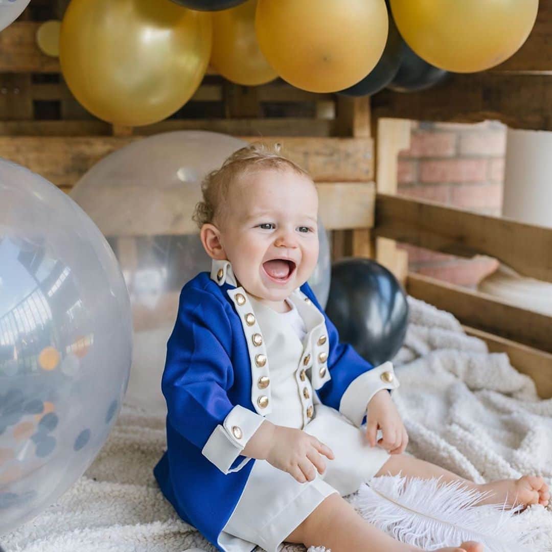E! Onlineさんのインスタグラム写真 - (E! OnlineInstagram)「He would smile, and that would be enough. 🥺💙 Here’s to his “Hamilt-one” birthday. (📷: @hillaryleahphotography/@amandafarist)」9月16日 12時17分 - enews