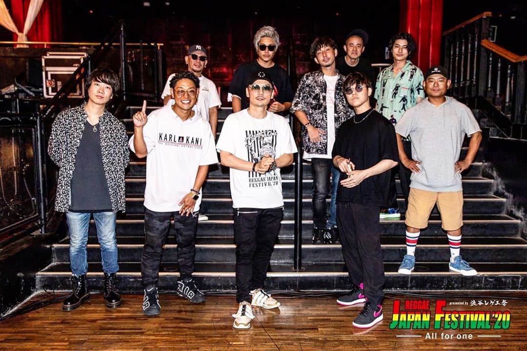 SPICY CHOCOLATEのインスタグラム：「✴︎ 最幸な思い出 🤜🏻🌟🤛🏻  #SlengTengBoyz 寿君  ハジ→  TAK-Z APOLLO  NATURAL WEAPON RAY  RUEED  EXPRESS  J-REXXX  たなけん  　 #ReggaeJapanFestival #RJF20 #渋谷レゲエ祭 #レゲエで元気を #ALLforONE」