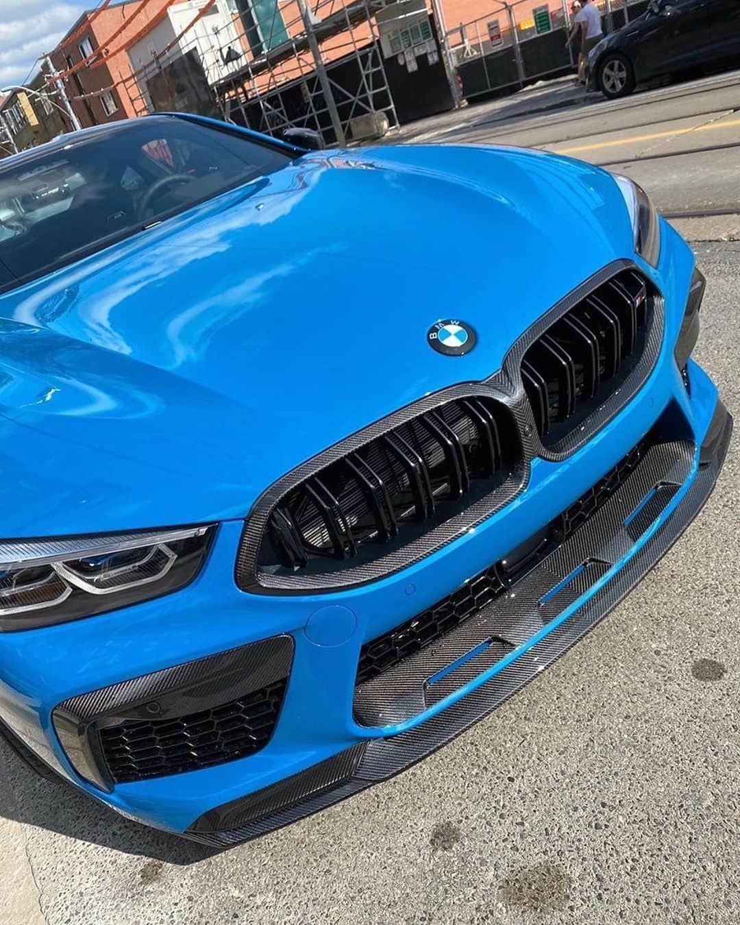 CARLiFESTYLEさんのインスタグラム写真 - (CARLiFESTYLEInstagram)「Blue BMW M8 Competition. 🥵 Owner @mylittlebikeshop #carlifestyle #m8competition」9月16日 13時18分 - carlifestyle