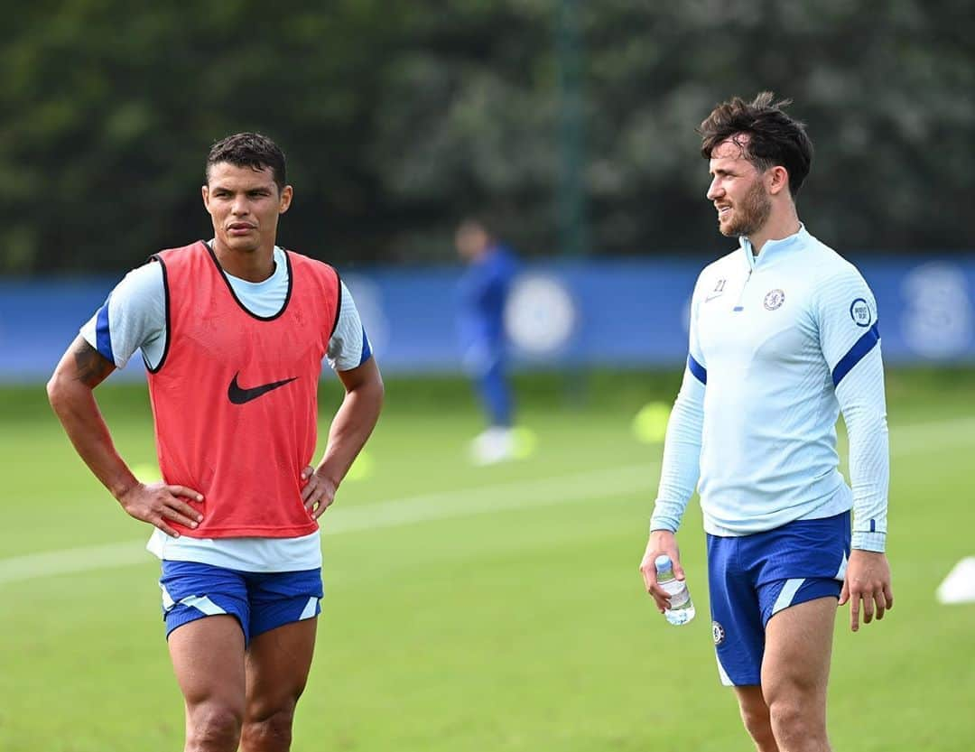 チェルシーFCさんのインスタグラム写真 - (チェルシーFCInstagram)「The new boys getting their first taste of group training! 💪 @thiagosilva @benchilwell #CFC #Chelsea」9月16日 23時15分 - chelseafc