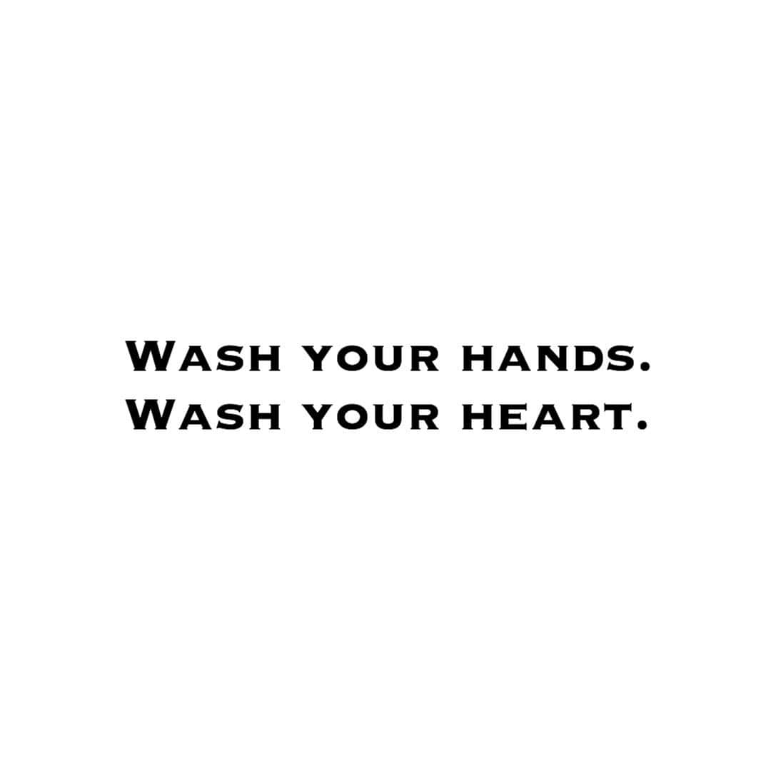 水沢アリーのインスタグラム：「🧼 #washyourhands  #washyourheart #whatislove #lavec #lavecmaison」