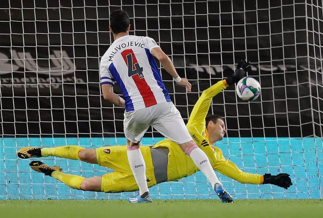 アスミル・ベゴヴィッチさんのインスタグラム写真 - (アスミル・ベゴヴィッチInstagram)「Fun night last night 🍒⚽️🆎🧤 @officialafcb @ab1gk」9月16日 16時12分 - asmir1