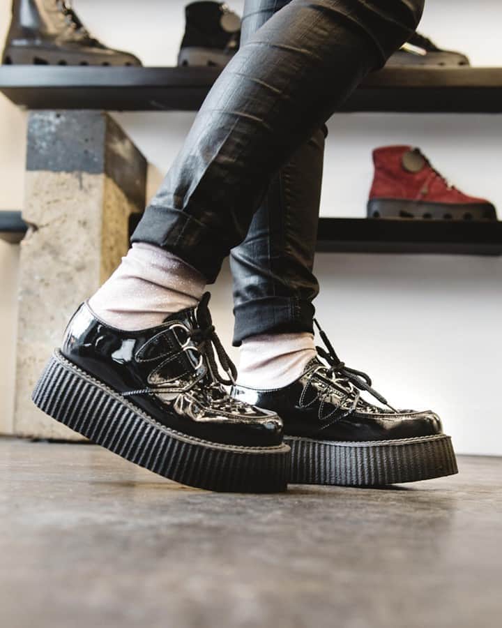 アンダーグラウンドのインスタグラム：「The Original Wulfrun Creeper -this double sole option in a Black Patent Leather is available only in limited numbers.⁠ ⁠ ⁠ **Step by step we work to improve our environmental footprint. As an independent company we can use our freedom to select products from ethical and local suppliers and we are able to commit to small batch production. These shoes are hand made in a family owned factory and helping to support sensible and sustainable production**」