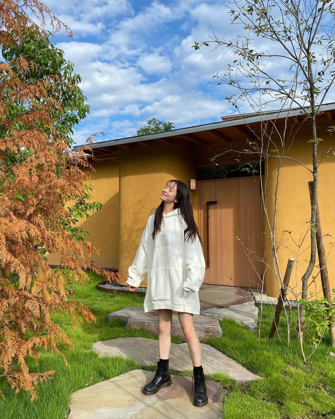 横田真悠さんのインスタグラム写真 - (横田真悠Instagram)「☺︎☺︎☺︎ 久しぶりすぎる私服です、」9月16日 17時42分 - yokota_mayuu