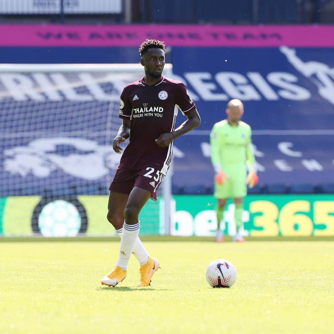 レスター・シティFCさんのインスタグラム写真 - (レスター・シティFCInstagram)「How much 💙 for this guy?  @ndidi25 • #lcfc」9月16日 17時50分 - lcfc