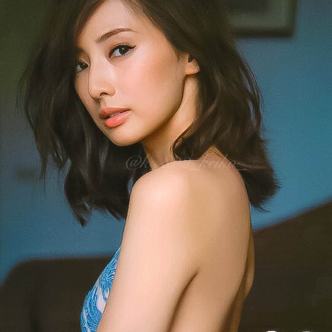 北川景子　ファンアカウントのインスタグラム：「❤︎" #北川景子 #kitagawakeiko #keikokitagawa  #景子さん #景子ちゃん」