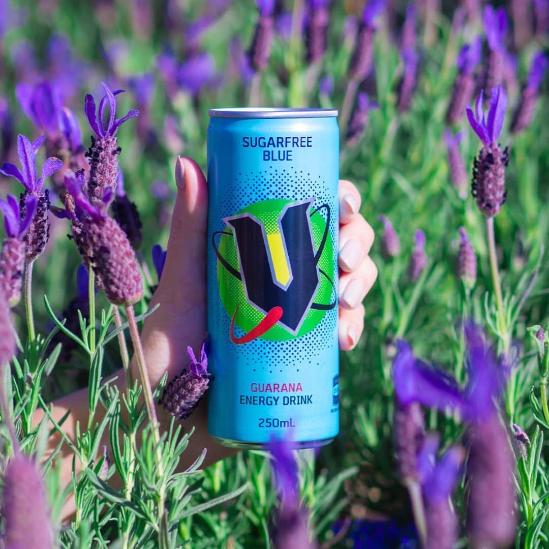 7-Eleven Australiaさんのインスタグラム写真 - (7-Eleven AustraliaInstagram)「Your favourite V Energy drink is back and better than ever, with a NEW flavour that you won’t be able to resist. V Sugarfree Blue in a 7-Eleven store near you ✨🎉」9月16日 18時30分 - 7elevenaus