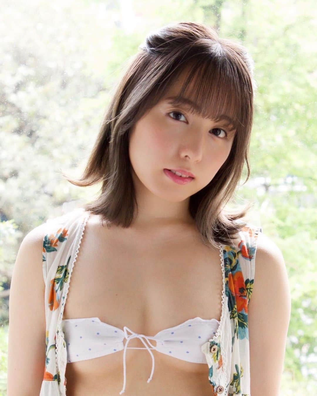 前田美里のインスタグラム：「【お知らせ】です。 . TOKYO GRAVURE IDOL FESTIVAL ONLINE 2020  #TGIF2020 に10月4日(日) 出演させていただきます〜！！！👙  idolfes.com/2020/tgif/  毎年 #TIF のイベント内で恒例になっている #TGIF 。今年はオンラインでの開催です🌹  #ミクチャ を使って沢山の方とお話し出来るのを楽しみにしてます♪  水着チェキ先行チケットは【20日20:00〜】🌹💭  皆さんたくさん交流しましょ〜🎉 . .  #水曜日 #イベント #グラビア #アイドル #配信 #女子力 #おうち時間 #stayhome #水着 #photo #ファインダー越しの私の世界 #写真好きな人と繋がりたい #ヲタク #欅坂46 #日向坂46 #フォロワー募集中 #gravure #idol #japanesegirl #follow #followme #좋아요 #팔로우미 #팔로미 #오오티디」