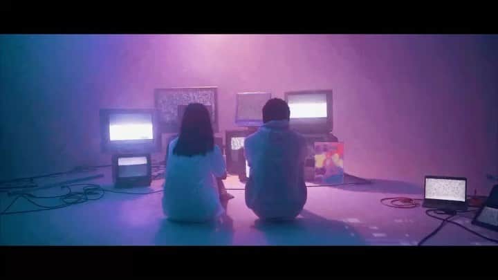 水川あさみのインスタグラム：「短編映画の監督やります。 わたしなんかに出来るのか⁈とまだまだ未知ですが、このご縁に感謝🙏  そして一般公募もありますので詳細はmirrorliarfilmsで検索してみてください。 一緒に映画を作りましょうぞ🎬 #mirrorliarfilms #ミラーライアーフィルムズ」