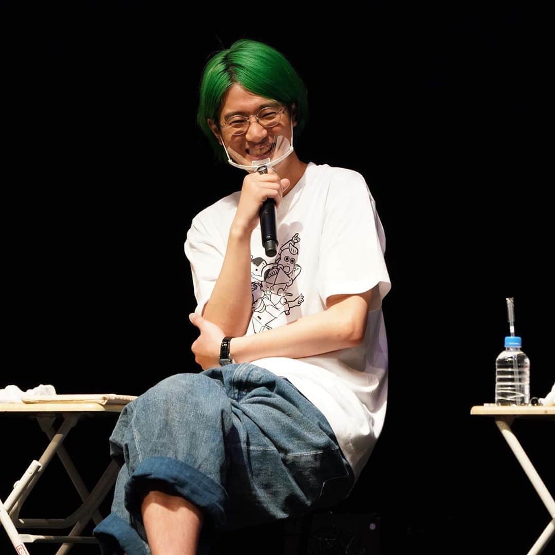 あはれ!名作くんさんのインスタグラム写真 - (あはれ!名作くんInstagram)「今日も「名作くん」イベントの写真を大量にぶっかまし～！﻿ ぜひ全部スワイプして見てくださいっす！！﻿ ﻿ #みんな楽しそうなのが写真からも伝わるっすね！﻿ #自分はまだまだイベントロス﻿ #なすなかにし さん﻿ #うしろシティ さん﻿ #小野賢章 さん﻿ #江口拓也 さん﻿ #花江夏樹 さん﻿ #新海岳人 監督﻿ #名作くん﻿ #あはれ名作くん﻿ #NHK」9月16日 19時35分 - meisakukun