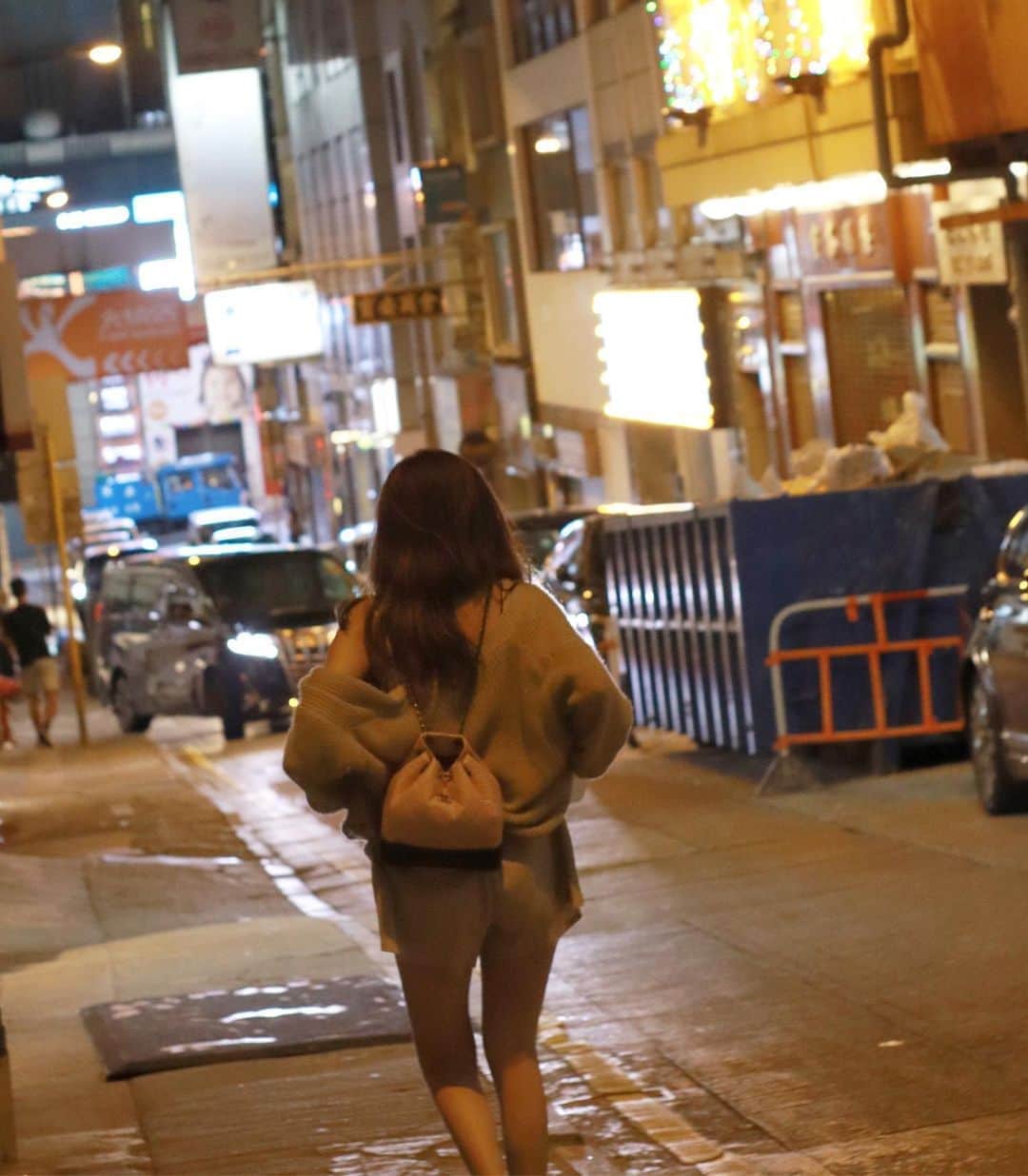HauTung 巧童在這さんのインスタグラム写真 - (HauTung 巧童在這Instagram)「是傍晚  還是晚上的街道？🌆🌃🥂」9月16日 19時38分 - hautunnng