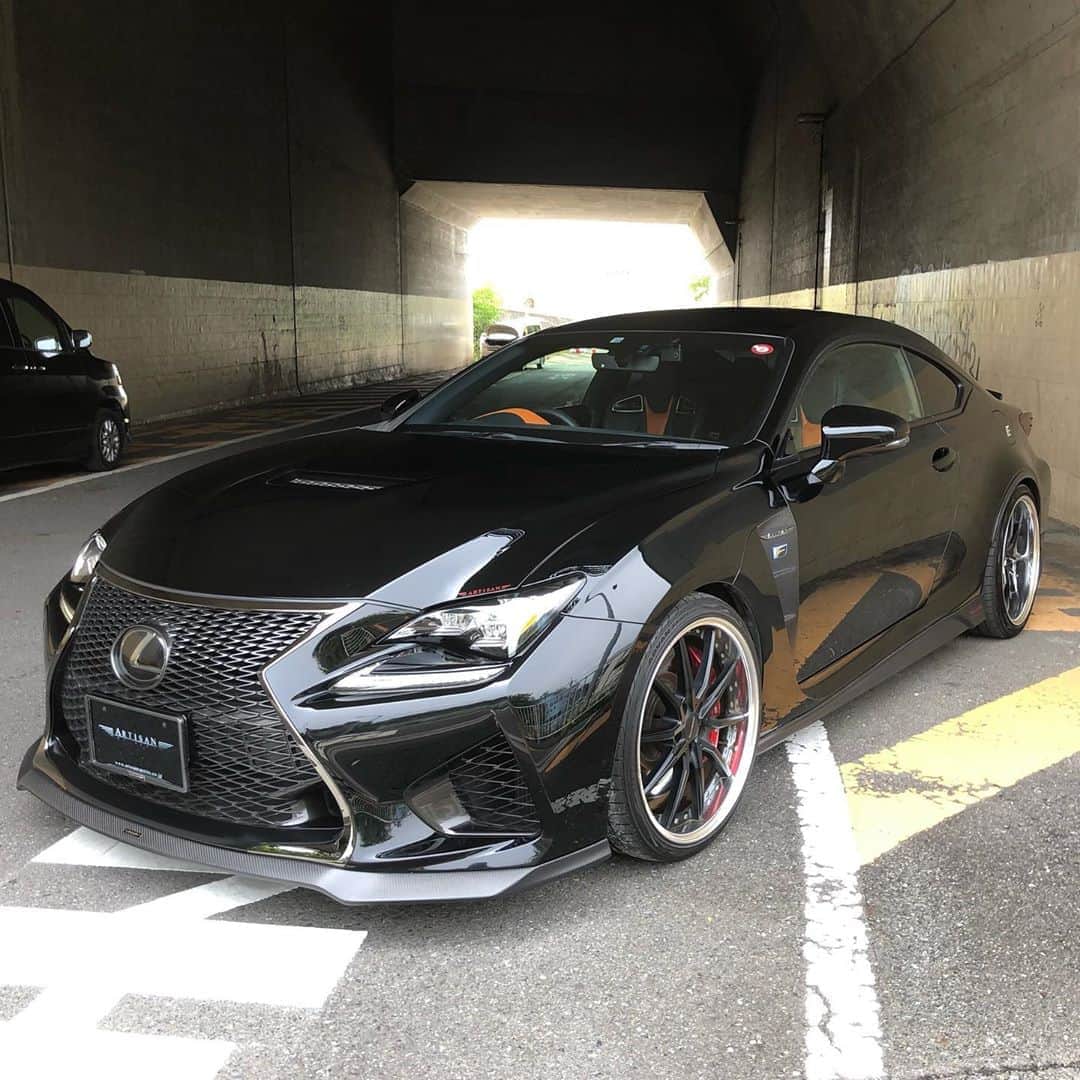 Spirits Artisanのインスタグラム：「Lexus RCF Artisanspirits/// Sportsline blacklabel www.artisanspirits.co.jp #artisanspirits #artisan #asms #as #lexus #lexusrcf #rcf #bodykit #blacklabel #corarta5 #yokohamatire #rsr #japan #jp #ravspecjdm #butlertire #jworksunlimited #premierautowerkz #suvproject #kanooperformance #car_life_staff  #トラウム #車庫小舗 #nigeljdmparts #advanced_auto_performance  #mr__lexus #jackspna #ottoautoservice」
