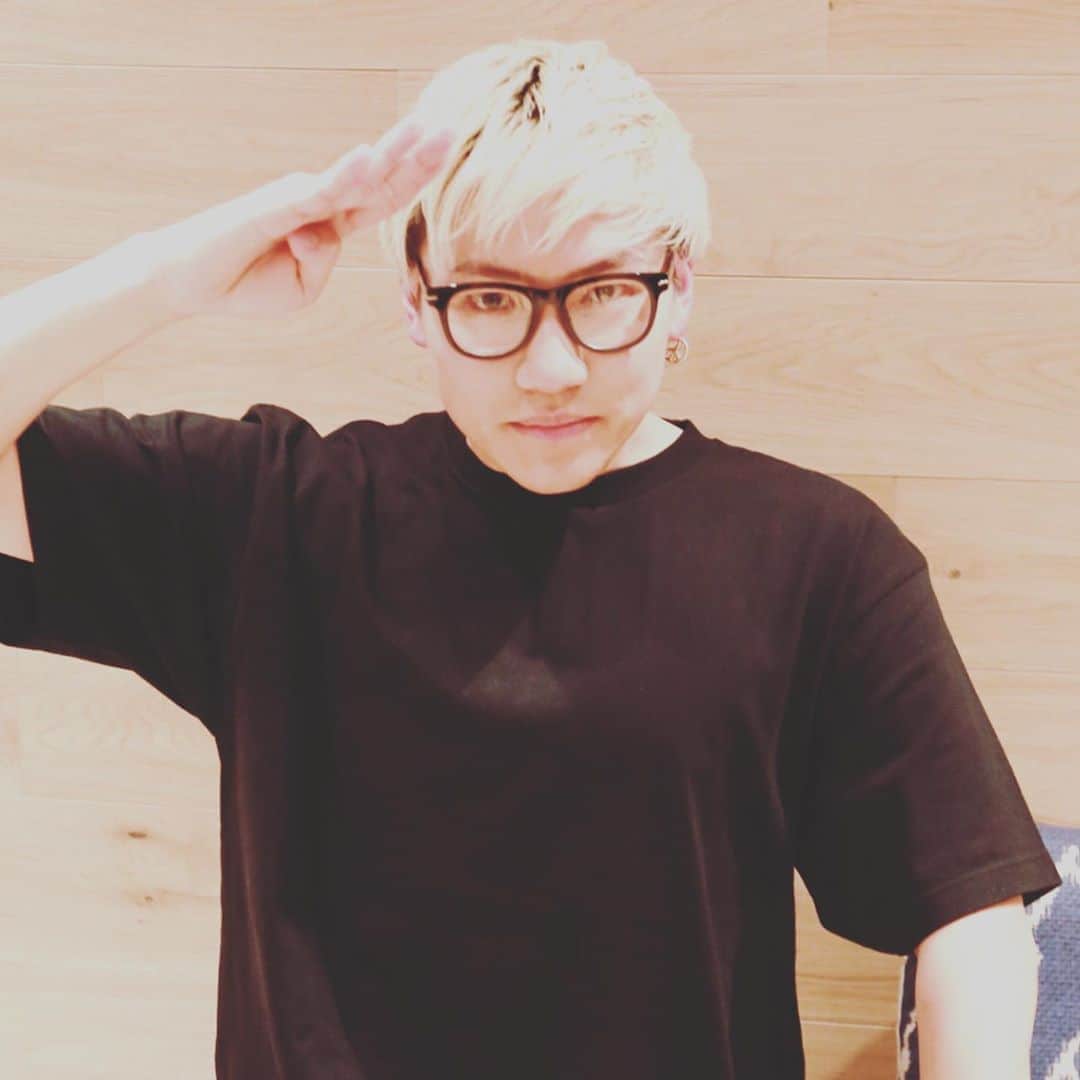 GENERATIONS高校TVのインスタグラム：「ブンブンハロー YouTube！﻿ どうもHAYAKINです🐷﻿ ﻿ 着せ替え隼企画を含めると﻿ おそらくGENEで﻿ 最多コスプレレパートリーを誇る隼👑﻿ あなたが一番好きな隼のコスプレは？﻿ ﻿ 公式Twitter﻿ @gene_kou で検索🔍﻿ -----------------------------------﻿ #gene高 #ジェネ高 #generations高校tv #gene #generations #ジェネ #ジェネレーションズ #generationsfromexiletribe #ldh﻿ #白濱亜嵐 #片寄涼太 #数原龍友 #小森隼 #佐野玲於 #関口メンディー #中務裕太 #ジェネ犬 #geneファンさんと繋がりたい #ldhファンさんと繋がりたい #少年クロニクル」