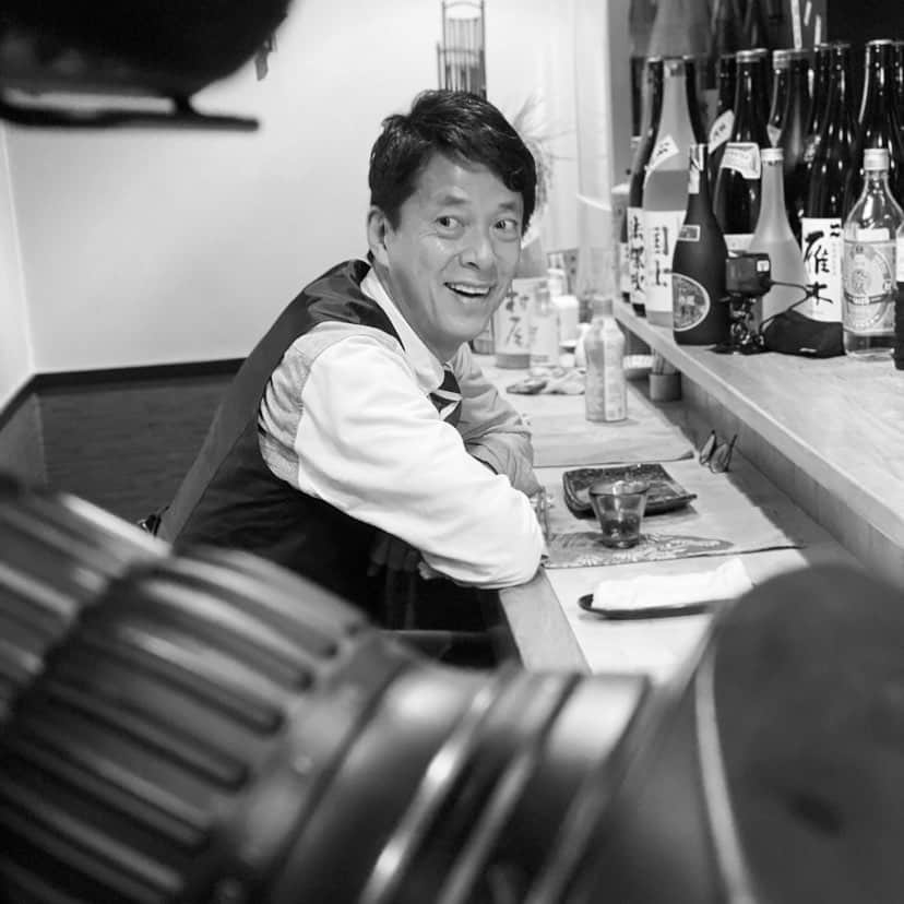 西川忠志さんのインスタグラム写真 - (西川忠志Instagram)「#ロケ   本日も無事に終わりました。  ロケの様子を  スタッフさんが撮ってくださっていました！  ありがとうございます。  12月放送分も撮りました‼️  いやぁ！1年アッというまです！  #吉本新喜劇   #西川忠志   #感謝」9月16日 21時27分 - nishikawa_tada