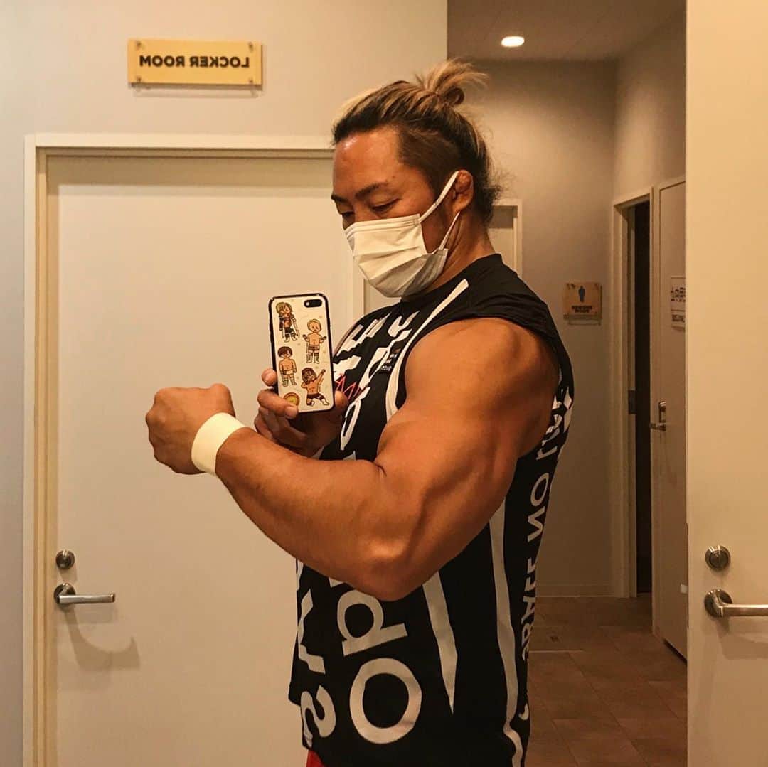 のインスタグラム：「昼 #二頭筋 夜 #広背筋 #bicepsworkout & #backworkout 💪」