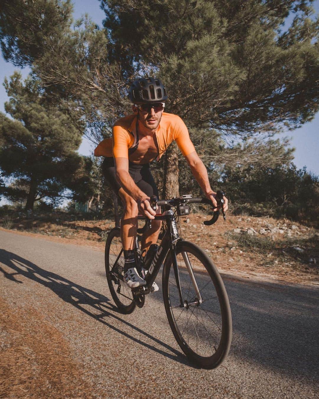 ジェームズ・ロシターのインスタグラム：「Taking it to the next level with @leger.la 👌🏼 📸 @followgustavo」