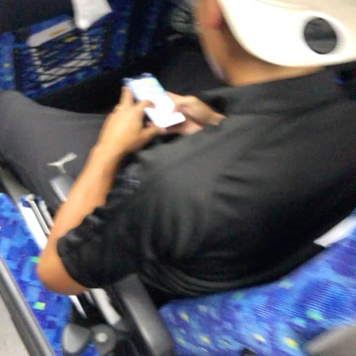 伊佐耕平のインスタグラム：「勝ちました〜!」